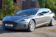 Méregdrága az egyetlen kombi Aston Martin Rapide 12