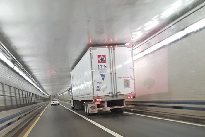 Itt vannak a közúti szállítás fekete öves mesterei 4 Itt vannak a közúti szállítás fekete öves mesterei 4