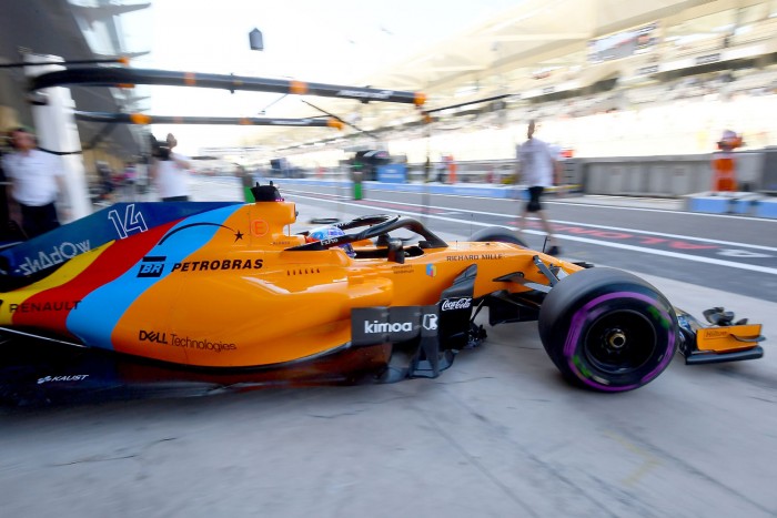 A Coca-Cola maradhat a Forma-1-ben