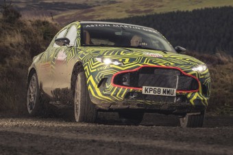 Már tesztelik az Aston Martin terepjáróját