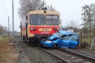 Megrázó fotókon a hetényegyházi vasúti tragédia 8