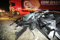 Megrázó képeken az M2-esen történt halálos baleset 9