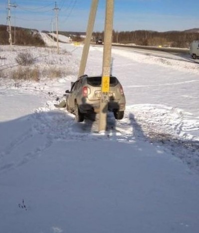 Egy daciás összehozta az év balesetét 4 | Vezess Egy daciás összehozta az év balesetét 4