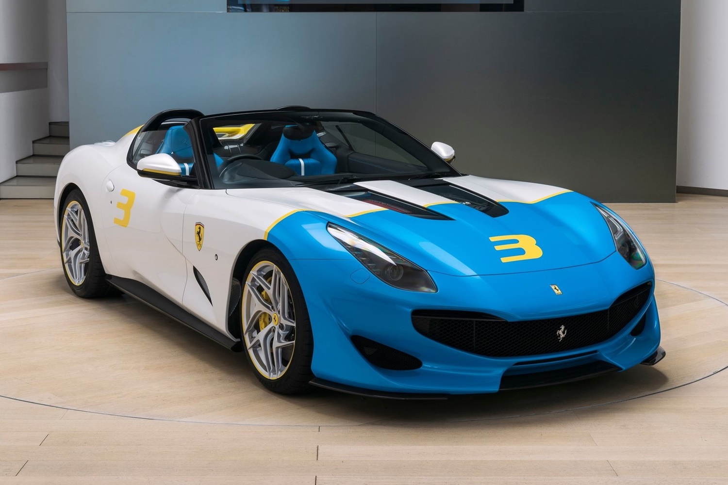 Páratlan roadstert alkotott a Ferrari 6