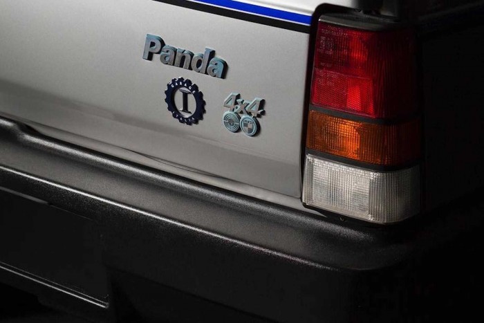 Unokája újította fel a Fiat vezér összkerekes Pandáját