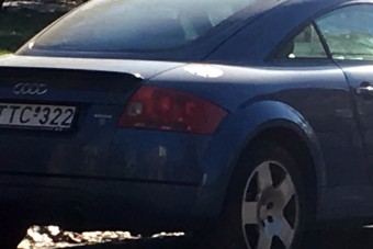 Ilyen egy autóhoz remekül passzoló magyar rendszám