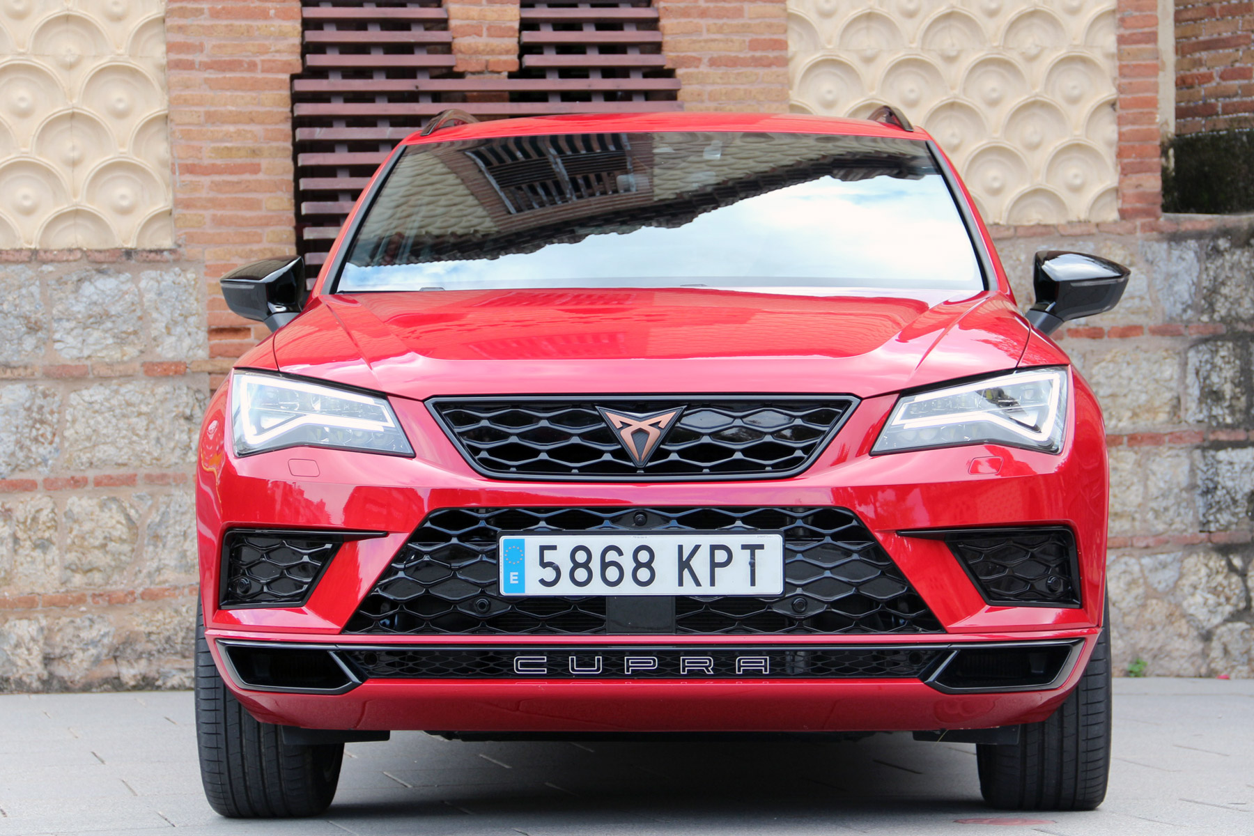 Porsche-szinten gyorsul a Cupra Ateca 4