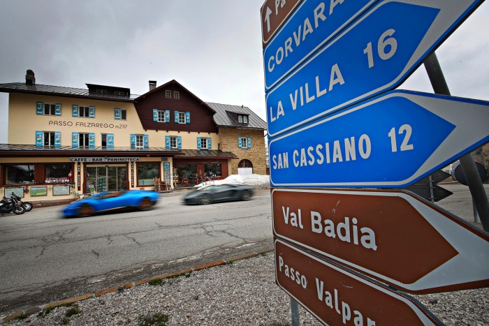 Élet a csúcson, Lamborghinikkel 4 Élet a csúcson, Lamborghinikkel 4