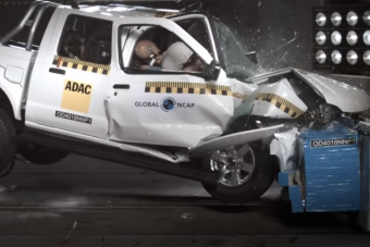 Nézni is fáj ennek a nulla csillagos autónak a töréstesztjét