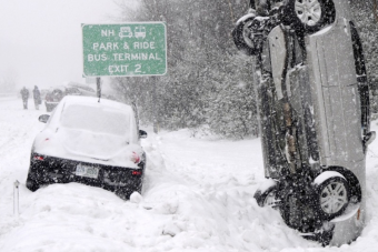 Ez az autós elkövette a tél legnagyobb vezetői hibáját