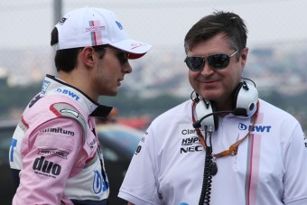 F1: A Red Bull-főnök eltiltotta volna Ocont