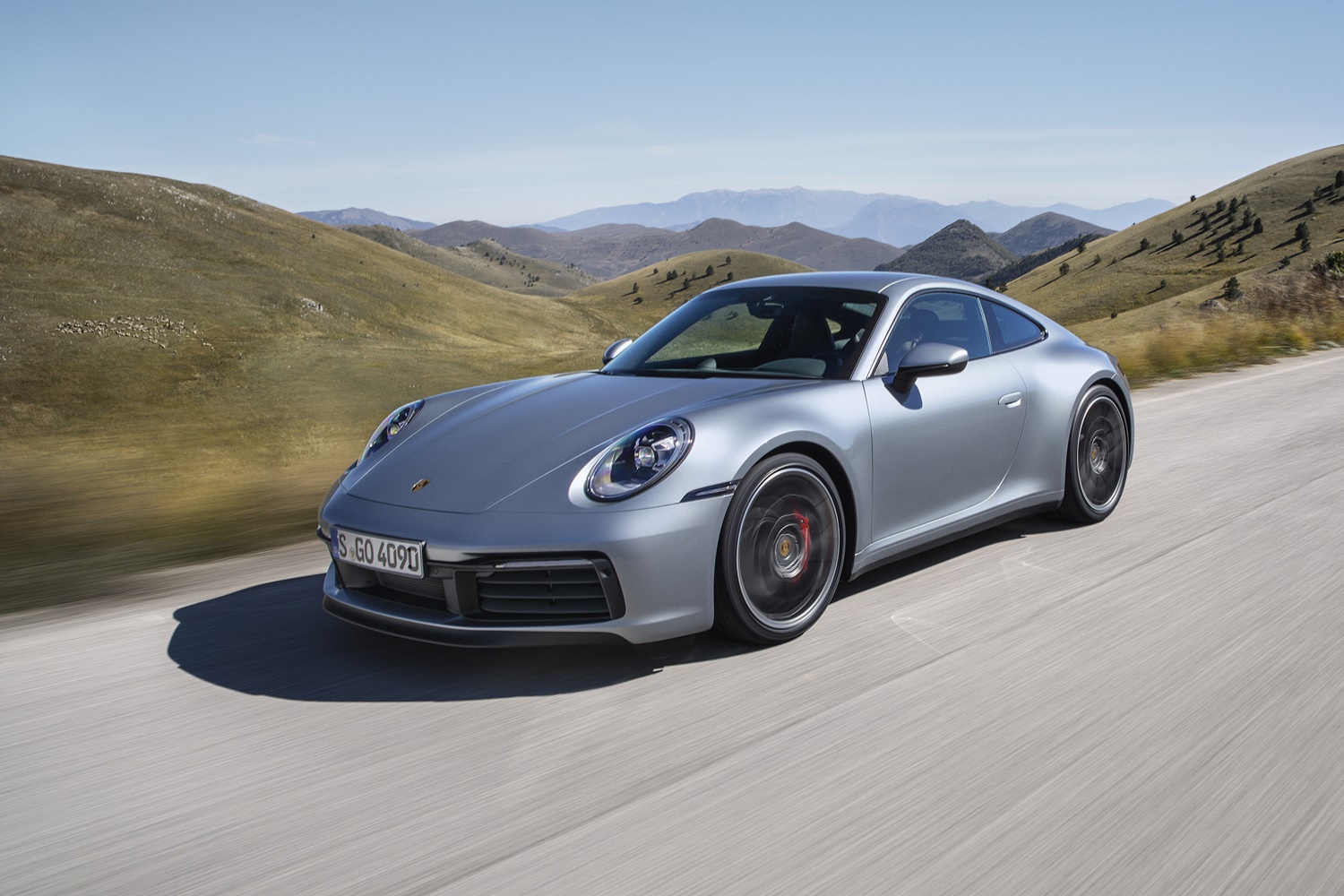 Új ruhában a legenda, megérkezett a friss 911-es Porsche 1