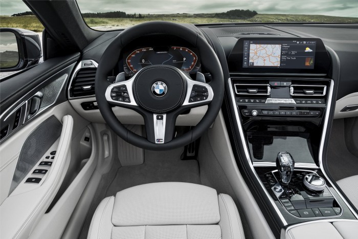 Ledobta a tetejét a BMW új zászlóshajója 3