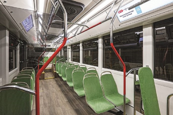 Elektromos busz, mely maga után húzza az akkumulátorait 2