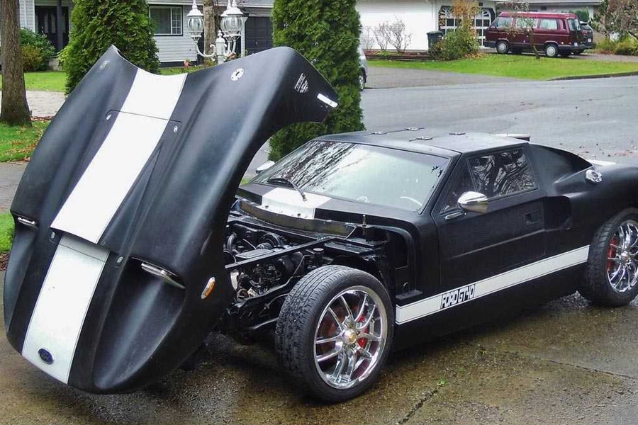 Ha túl drága a Ford GT, akkor itt a te autód! 5