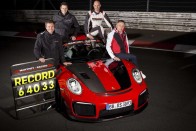 Visszahódította a Nürburgringet a Porsche 911 GT2 RS 7