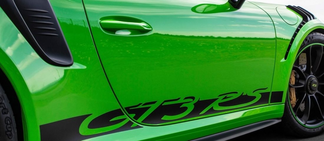 A Porsche elmagyarázza, miért van olyan sok 911