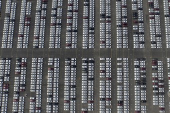 Feleannyi új autó kelt el itthon, mint tavaly