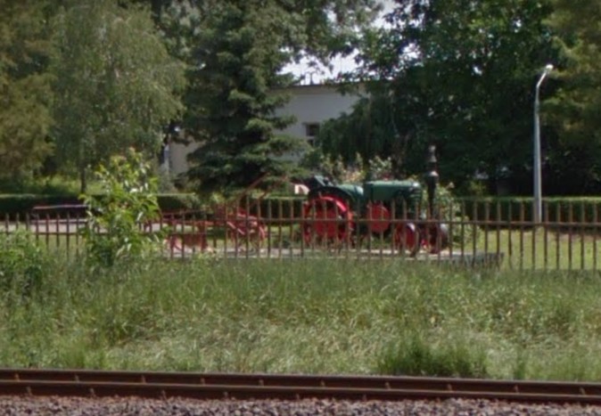 Villamosok, vadászgépek, vonatok az útszélén 4 | Vezess Villamosok, vadászgépek, vonatok az útszélén 4