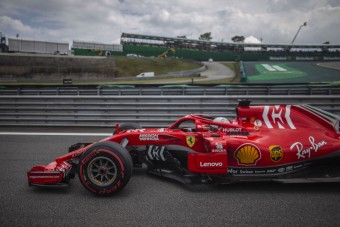 F1: Nagy bajban lehet a Ferrari a szezonnyitón