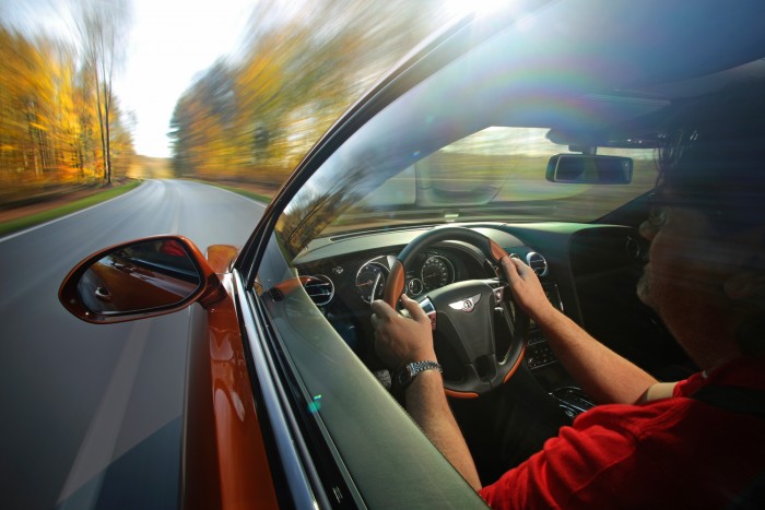Üdv a 12 hengeres klubban! 2