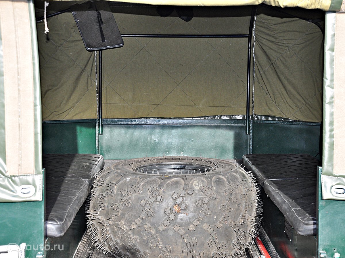 Ez a Lada tökéletes ajándék karácsonyra ha a világ végén laksz 2