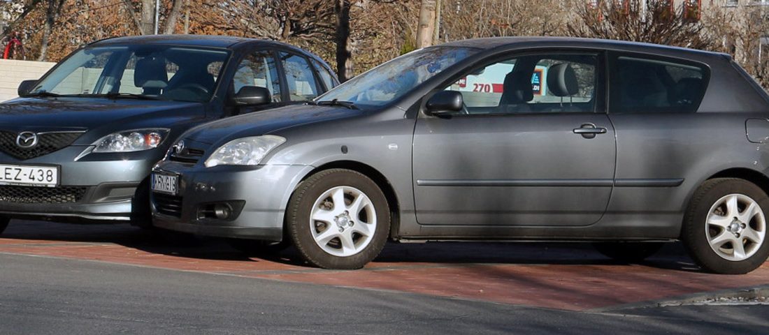 Használt autó: Mazdát vagy Toyotát?