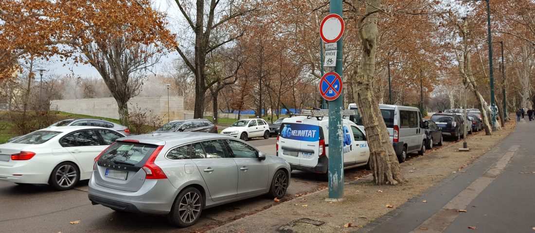 Meglepő magyarázatot adott a rendőrség arra, mit művelnek a hátuk mögött