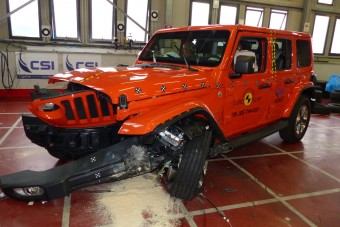 Leszerepelt a törésteszten az ikonikus Jeep terepjáró