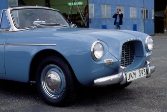 Hihetetlen, de ilyen sportkocsit is gyártott a Volvo