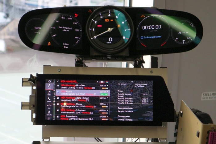 Érzi az esőt, tudja a benzinárakat az új 911-es Porsche 7 Érzi az esőt, tudja a benzinárakat az új 911-es Porsche 7