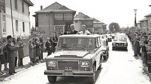 Diktátorautó olcsón eladó 1