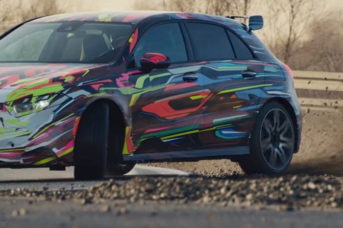 Kilinccsel előre érkezik a legizmosabb A-Merci