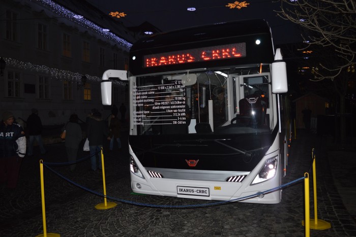 Ezt is megértük, kínai buszra került Ikarus felirat