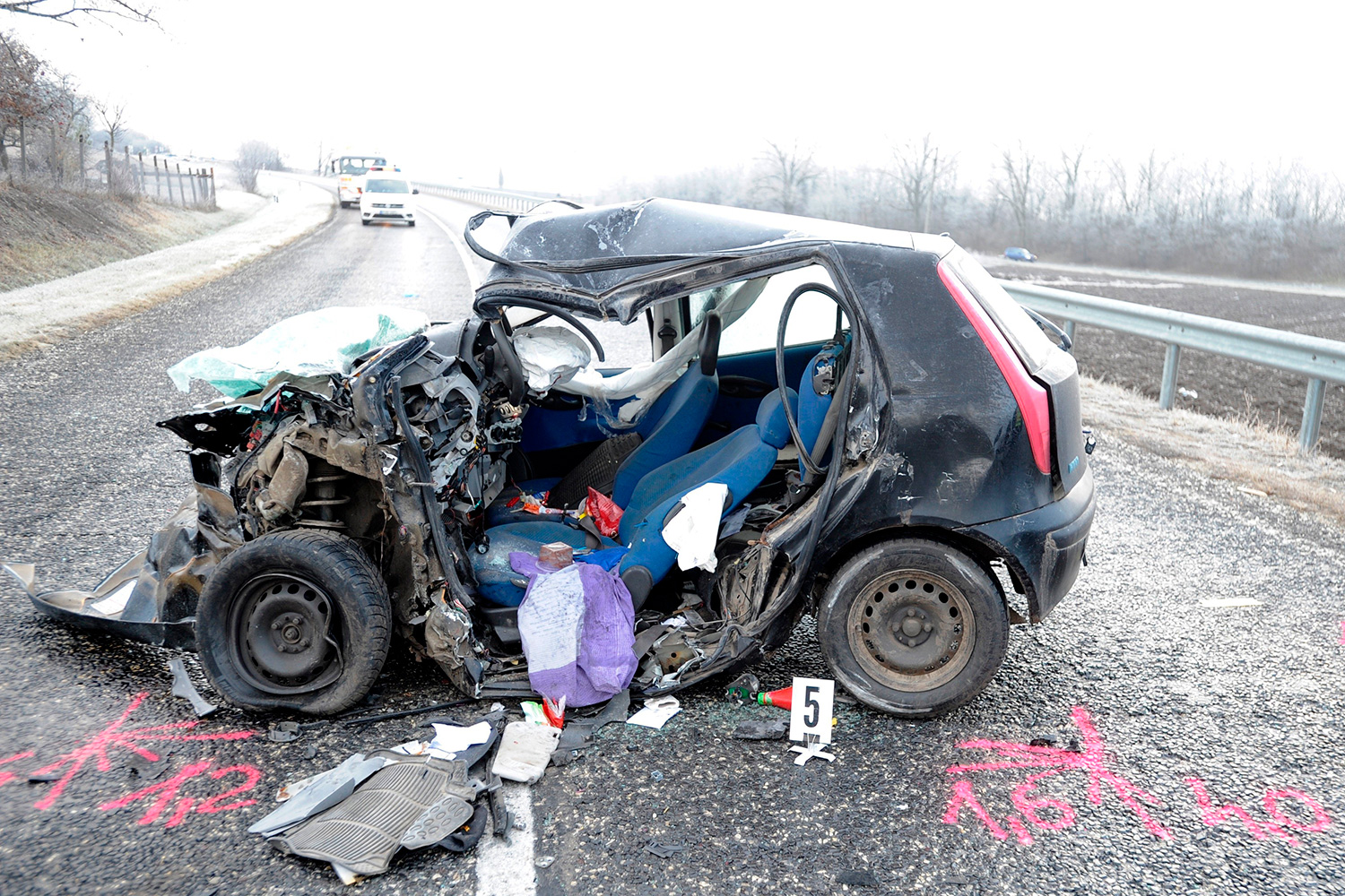 d__mi20181214005 | Vezess | Vezess