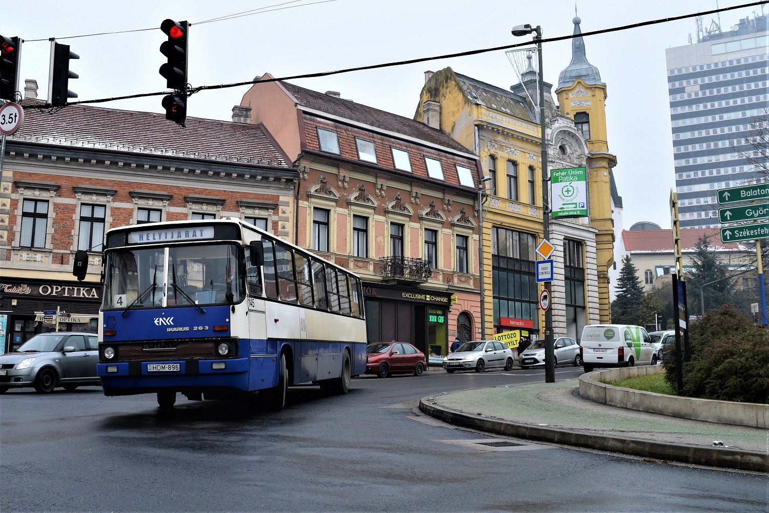 Újabb hazai városban nyugdíjazzák az Ikarusokat 16