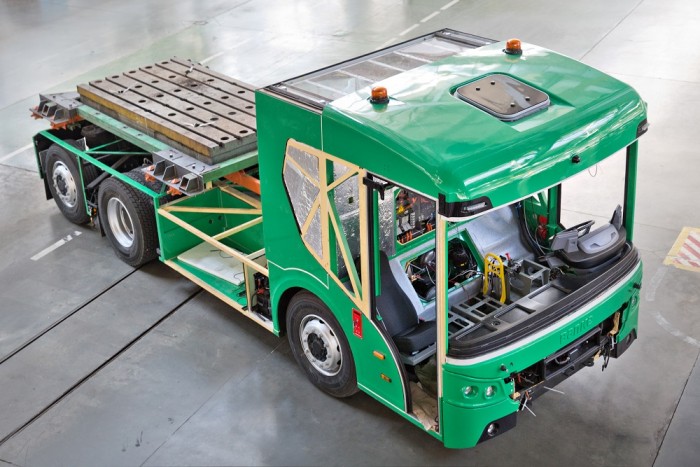 Ilyen elektromos kukásautóval rukkoltak elő az ukránok 3 | Vezess Ilyen elektromos kukásautóval rukkoltak elő az ukránok 3