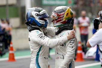 Bottas: Hamilton meg akart csókolni!