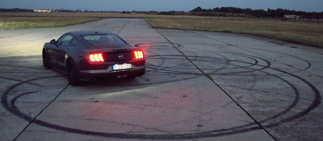 És akkor az Év Tesztautója 2018 cím győztese…