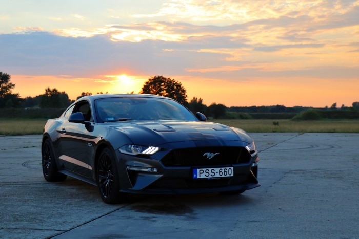 És akkor az Év Tesztautója 2018 cím győztese… 7