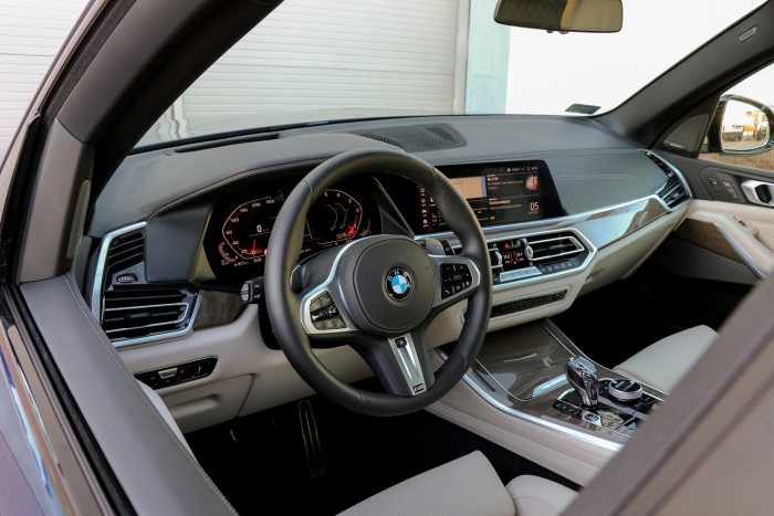 Teszten a BMW új csapásmérője 3