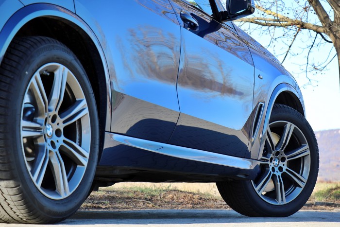 Teszten a BMW új csapásmérője 6