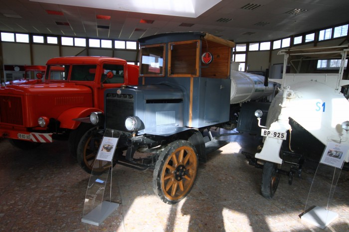 Kukásautó sztori: kézikocsitól a Mercedesig 11