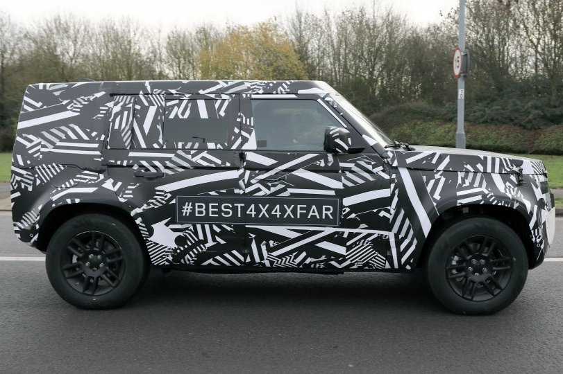 Jövőre jön az új Land Rover Defender! 6