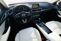 Videó: a Mazda is túllép a szívó benzinesen 50