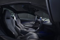 Roadsterként is elérhető a McLaren 720S 36