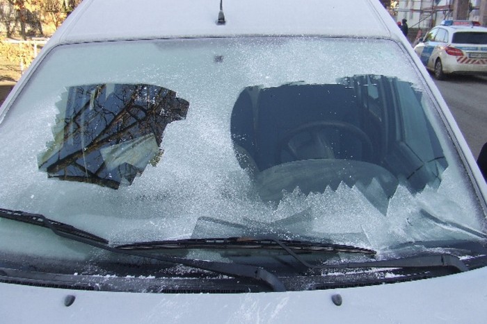 Bringást gázolt az eszetlen magyar autós