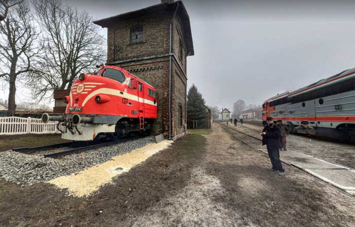 Villamosok, vadászgépek, vonatok az útszélén 15 | Vezess Villamosok, vadászgépek, vonatok az útszélén 15