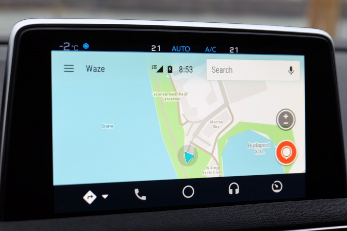 Elege lett az óbudaiaknak a Waze-t használó autósokból