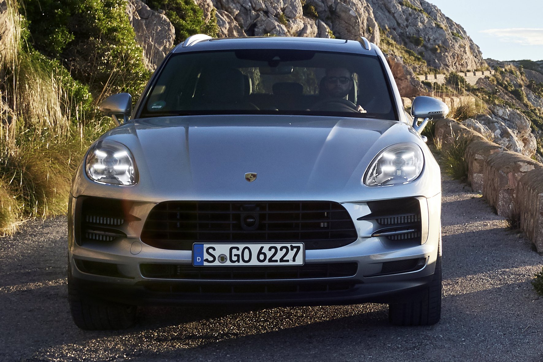 Igazi sportautó lett a Porsche Macan S 1